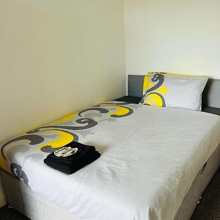 Simple 2Bed Flat In Edinburgh. Apartment ภายนอก รูปภาพ