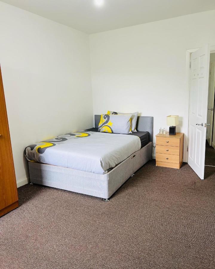 Simple 2Bed Flat In Edinburgh. Apartment ภายนอก รูปภาพ