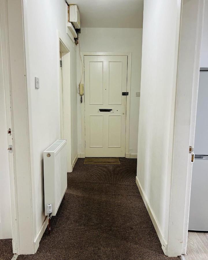 Simple 2Bed Flat In Edinburgh. Apartment ภายนอก รูปภาพ